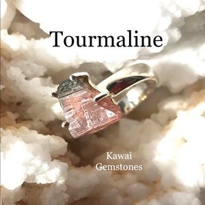 ✨Petite Tourmaline Ring✨